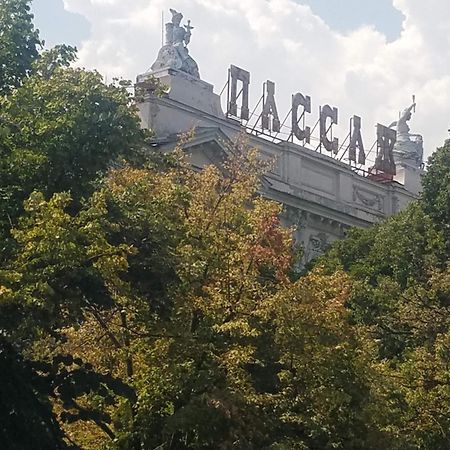 Двухкомнатная Квартира,500М И Дерибасовская,Всегда Есть Свет Odessa Exteriör bild